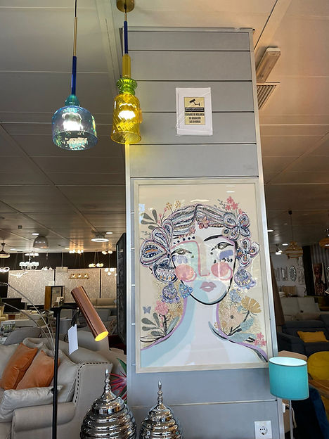 Mueble expuesto en la tienda Dama Divano