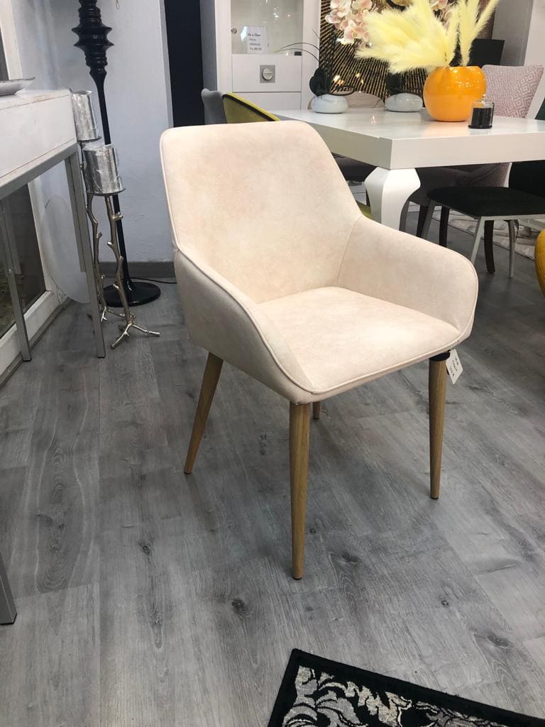 Sillas de comedor en Dama Divano